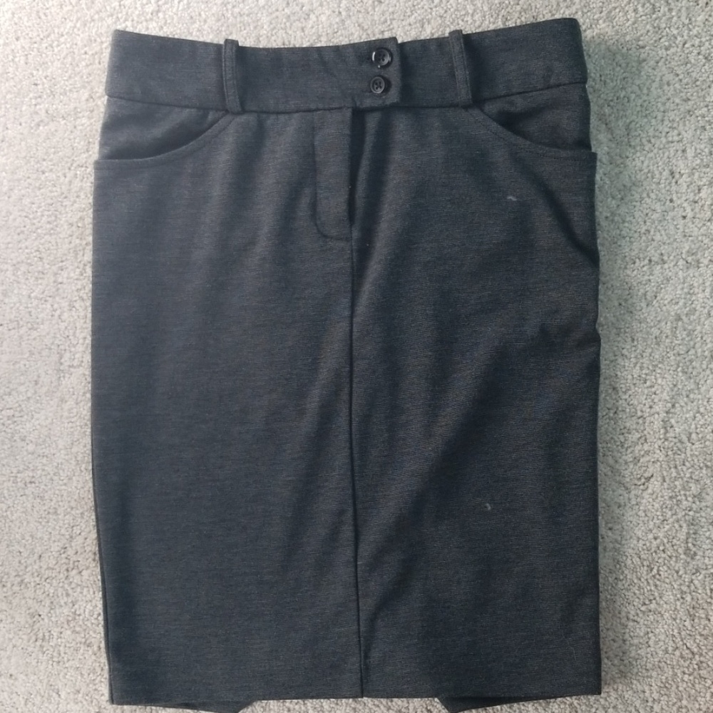 PAPAYA Gray Pencil Skirt